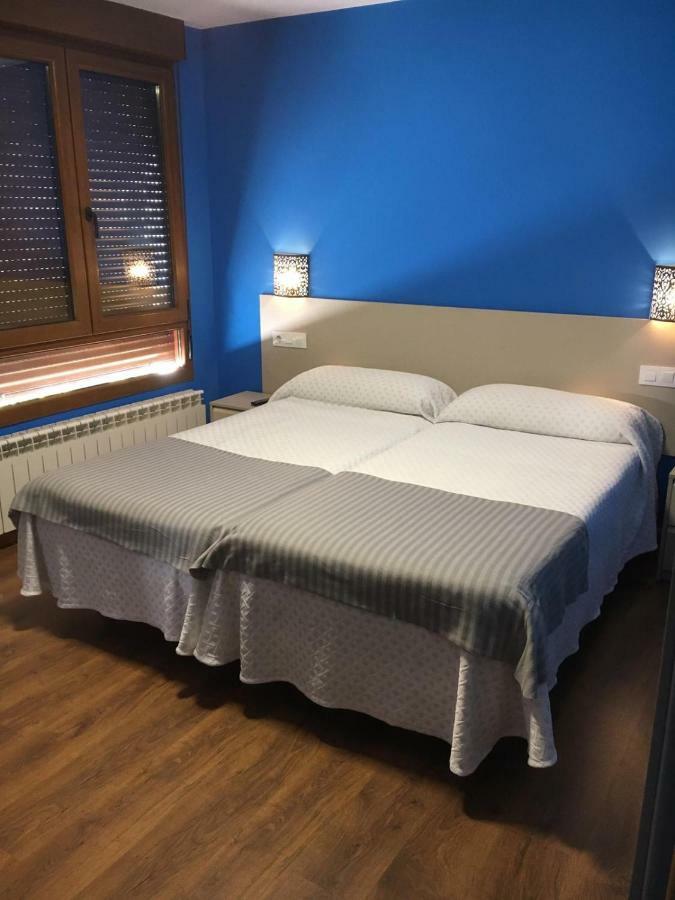 Apartmán Narcea Turismo Real Cangas De Narcea Exteriér fotografie
